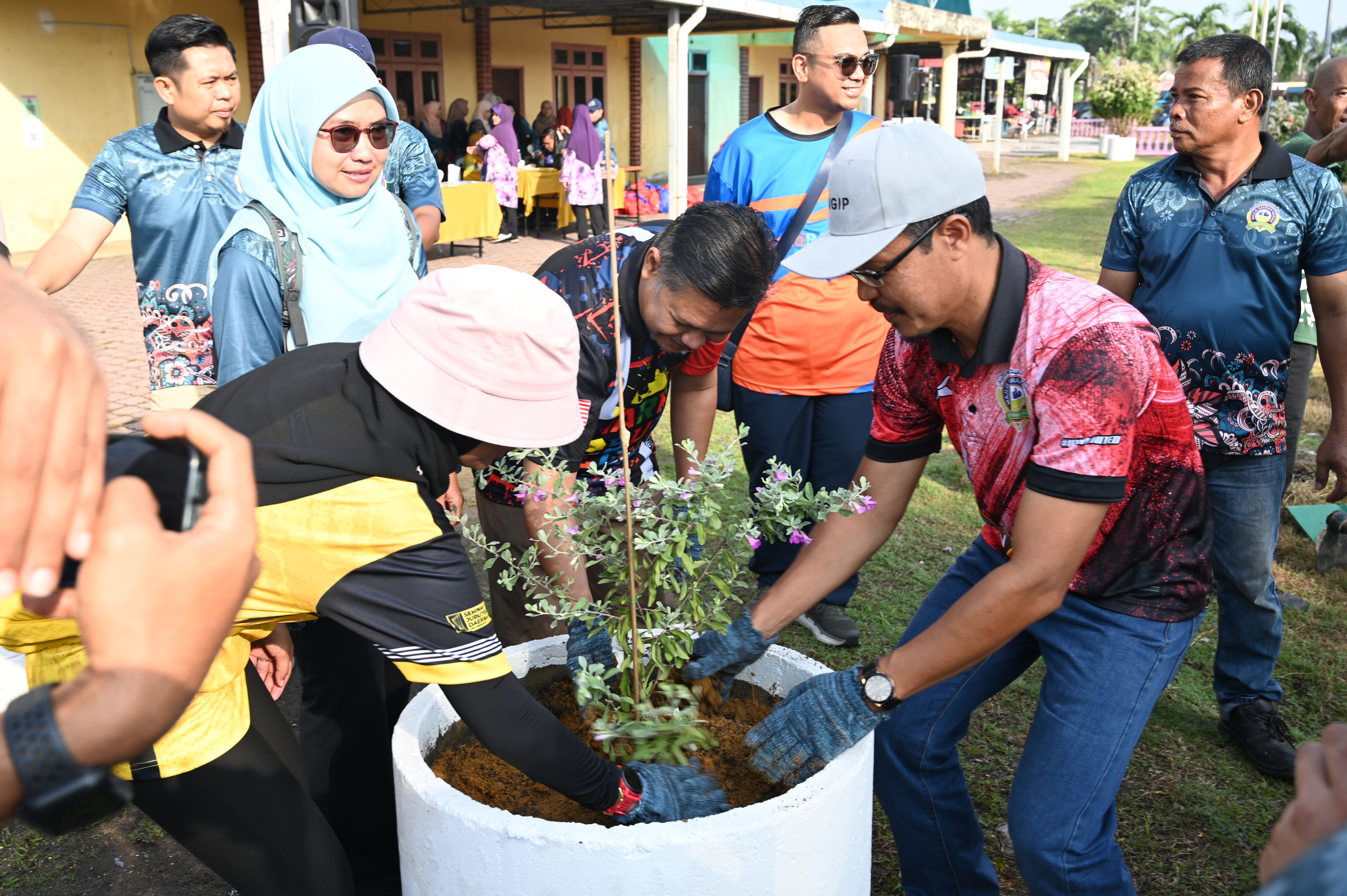 PROGRAM MEGA PEMBERSIHAN SEMPENA HARI CUCI MALAYSIA PERINGKAT DAERAH KERIAN